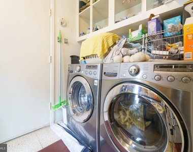 6224 Capella Avenue - Photo Thumbnail 11