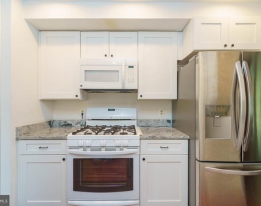 6224 Capella Avenue - Photo Thumbnail 5