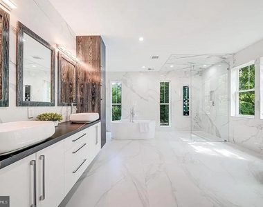 9908 Blake Lane - Photo Thumbnail 22
