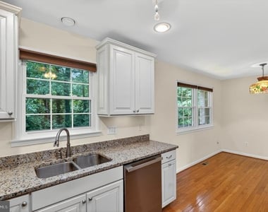 7481 Jayhawk Street - Photo Thumbnail 4