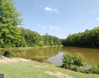 6610 Hunter Creek Lane - Photo Thumbnail 39