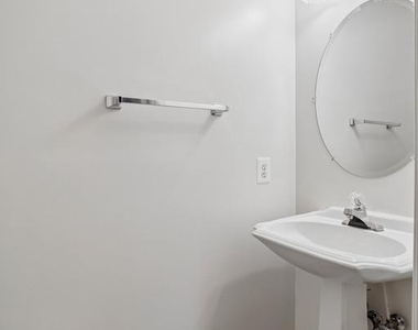 6610 Hunter Creek Lane - Photo Thumbnail 29