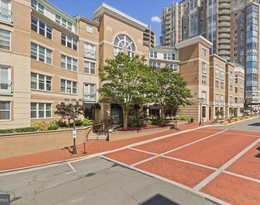 12000 Market Street - Photo Thumbnail 32