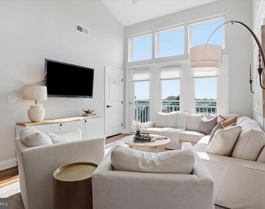 12000 Market Street - Photo Thumbnail 12