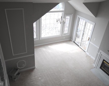 12205 Fairfield House Drive - Photo Thumbnail 6