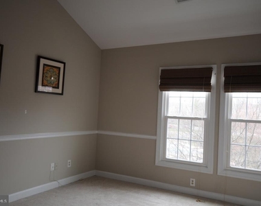 12205 Fairfield House Drive - Photo Thumbnail 12