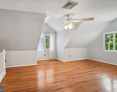 2018 Swan Terrace - Photo Thumbnail 36