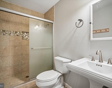 2018 Swan Terrace - Photo Thumbnail 43