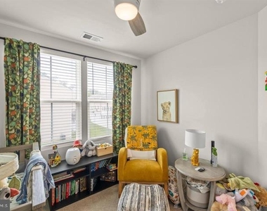 350 Sage Circle - Photo Thumbnail 17