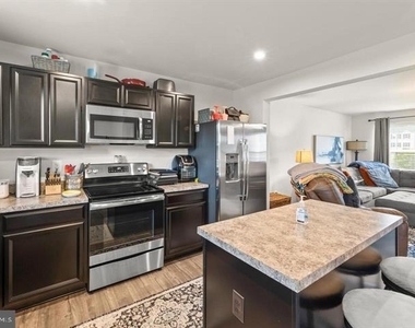 350 Sage Circle - Photo Thumbnail 16