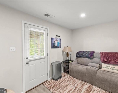 350 Sage Circle - Photo Thumbnail 24