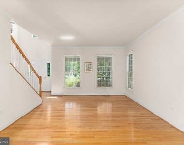 17277 Kettlebrook Landing - Photo Thumbnail 7