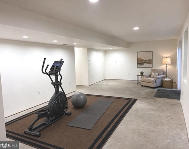 17277 Kettlebrook Landing - Photo Thumbnail 43