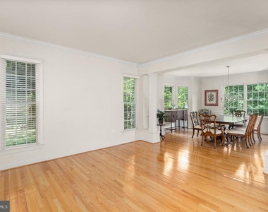 17277 Kettlebrook Landing - Photo Thumbnail 8