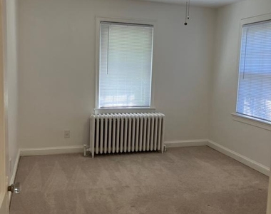 710 22nd Street S - Photo Thumbnail 14