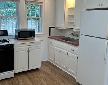 710 22nd Street S - Photo Thumbnail 8