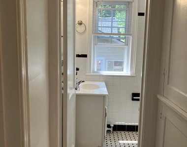710 22nd Street S - Photo Thumbnail 28