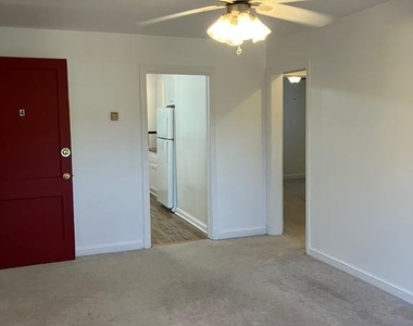 710 22nd Street S - Photo Thumbnail 5