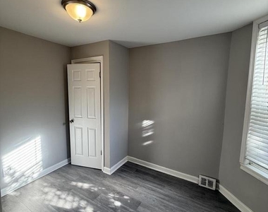 1662 S Conestoga Street - Photo Thumbnail 12