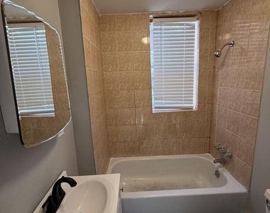 1662 S Conestoga Street - Photo Thumbnail 11