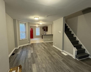 1662 S Conestoga Street - Photo Thumbnail 4