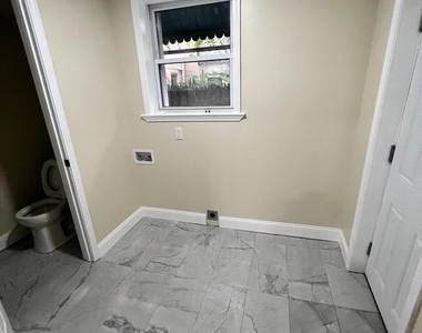 1428 S 15th Street - Photo Thumbnail 6
