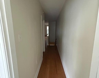 2225 Reed St - Photo Thumbnail 2