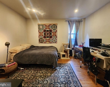 322 S 11th Street - Photo Thumbnail 4