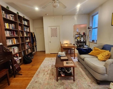 322 S 11th Street - Photo Thumbnail 1