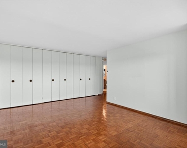 2401 Pennsylvania Avenue - Photo Thumbnail 20