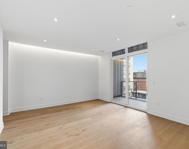 2108-10 Walnut Street - Photo Thumbnail 21