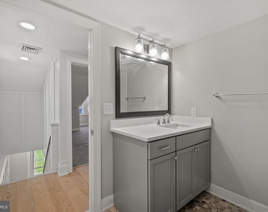 1515 Butler Pike - Photo Thumbnail 44