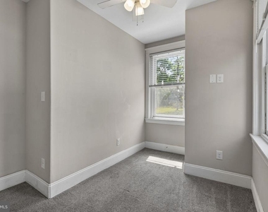 1515 Butler Pike - Photo Thumbnail 37