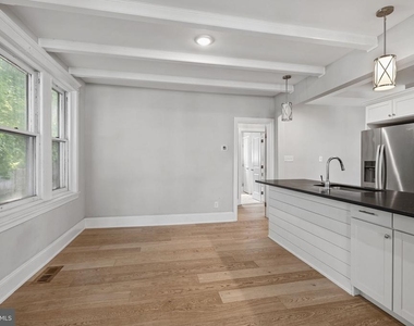 1515 Butler Pike - Photo Thumbnail 17