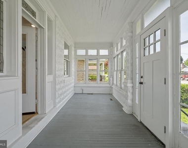 1515 Butler Pike - Photo Thumbnail 11