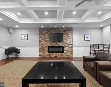 309 Florence Avenue - Photo Thumbnail 23
