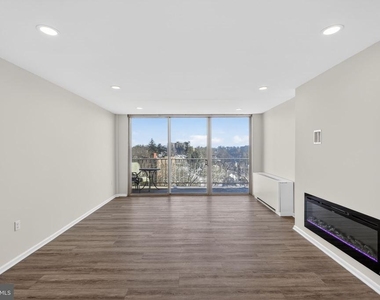 309 Florence Avenue - Photo Thumbnail 16