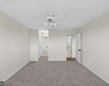 309 Florence Avenue - Photo Thumbnail 6