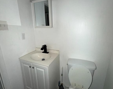 608 Easton Road - Photo Thumbnail 8