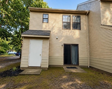 187 Azalea Circle - Photo Thumbnail 1