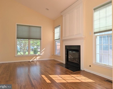8 Trewbridge Court - Photo Thumbnail 3