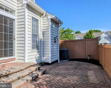 8 Trewbridge Court - Photo Thumbnail 19