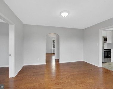 121 E Browning Road - Photo Thumbnail 4