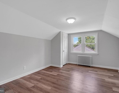 121 E Browning Road - Photo Thumbnail 11