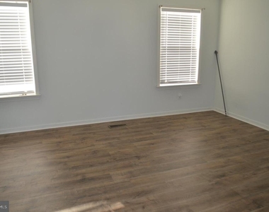 12113 Fallen Timbers Circle - Photo Thumbnail 14