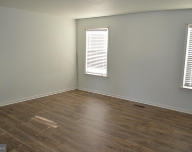 12113 Fallen Timbers Circle - Photo Thumbnail 15