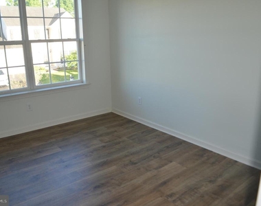 12113 Fallen Timbers Circle - Photo Thumbnail 10