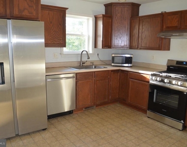 12113 Fallen Timbers Circle - Photo Thumbnail 6
