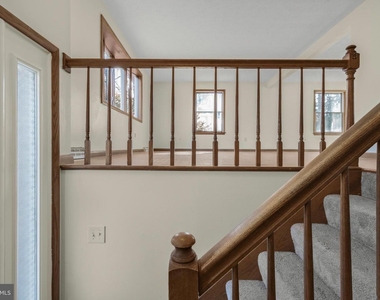 22397 Armstrong Drive - Photo Thumbnail 15