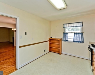 100 Mel Mara Drive - Photo Thumbnail 8